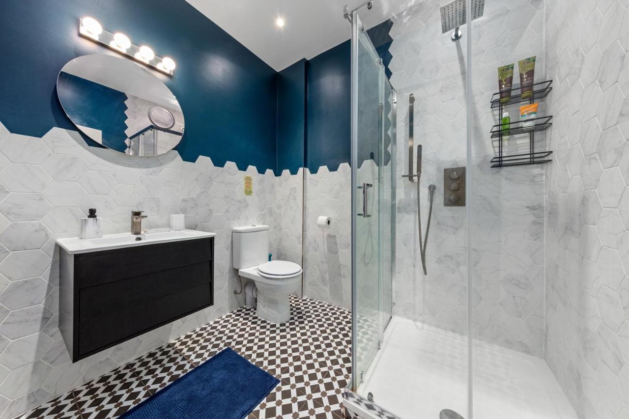 Stylish 2 Bedroom Apartment In Westminster Sleeps 5 With Ac London Bagian luar foto